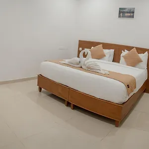 Daffodils Luxury Airport , Angamali India